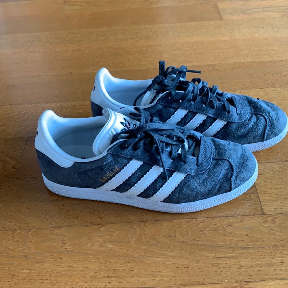 Adidas Gazelle casual sneakers